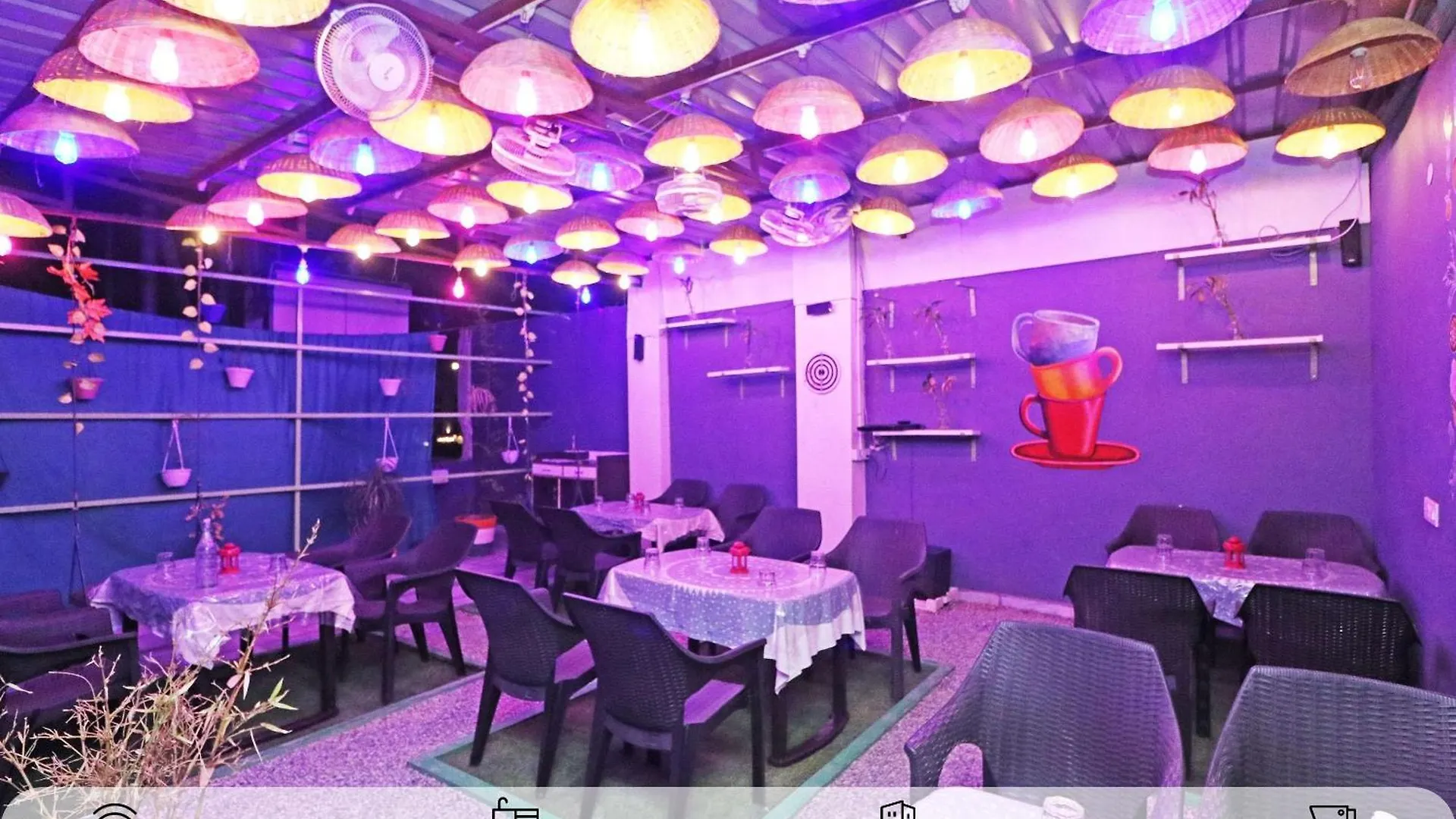 Hotel O Town House Agra   Agra (Uttar Pradesh)