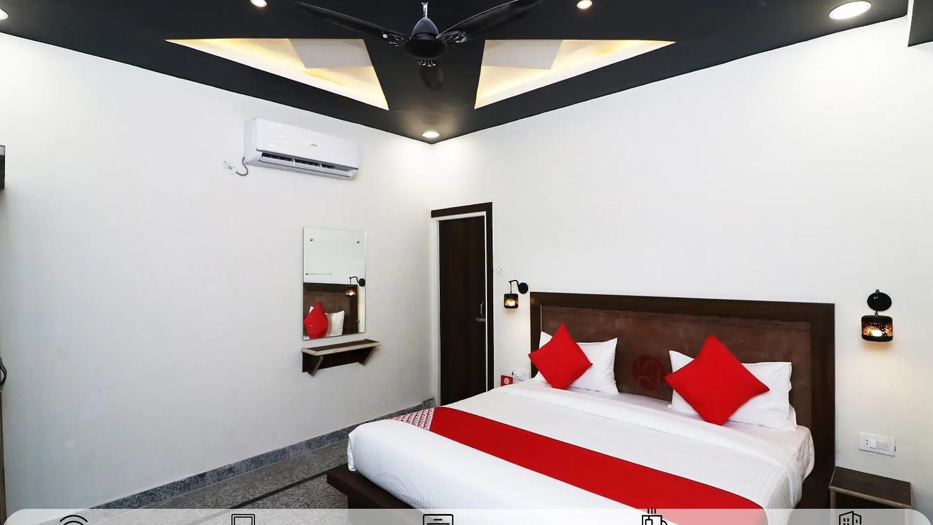 ***  Hotel O Town House Agra  Ινδία