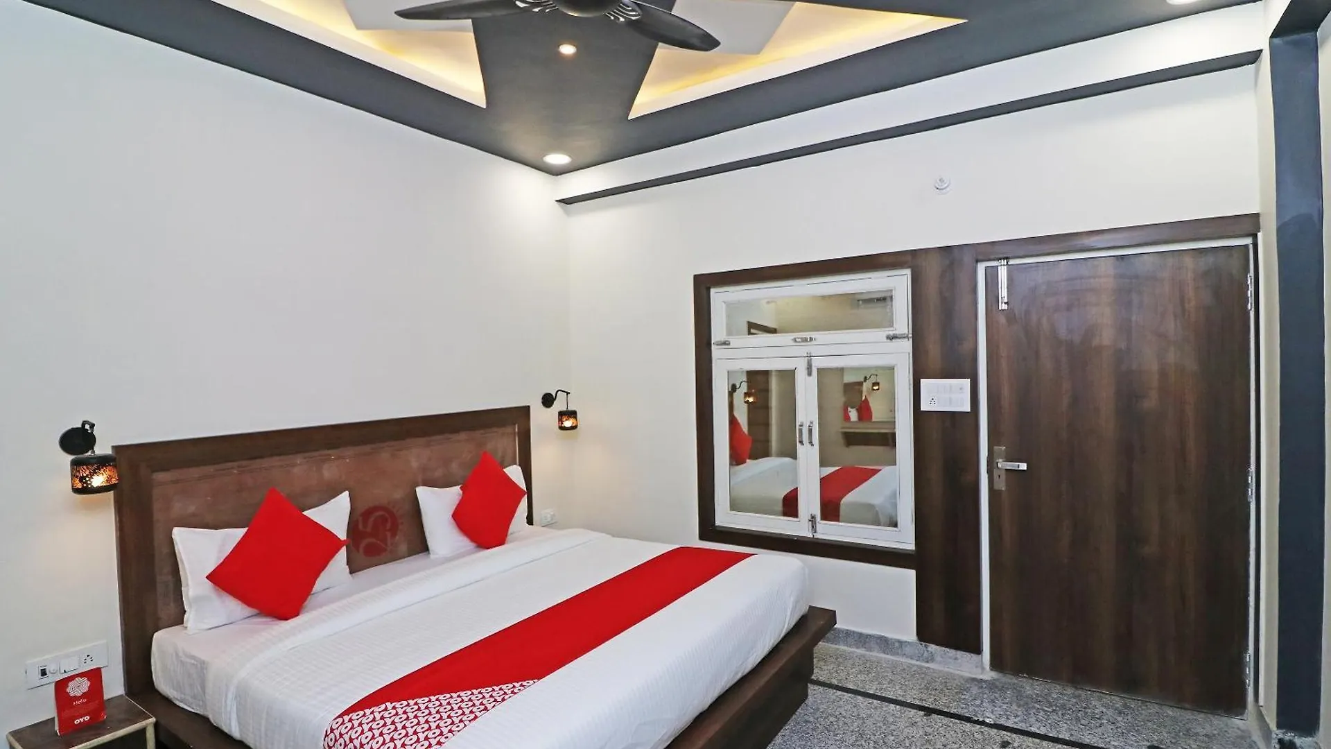 Hotel O Town House Agra